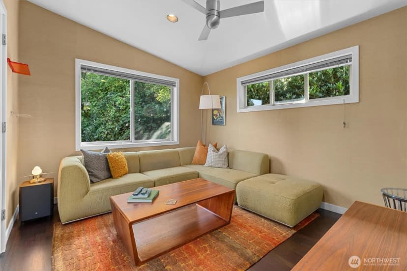 Property photo for 4726 42nd Avenue S, Seattle photo 17