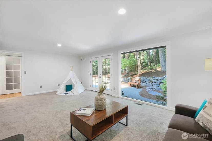 Property photo for 21700 Se 37th Street, Sammamish photo 18
