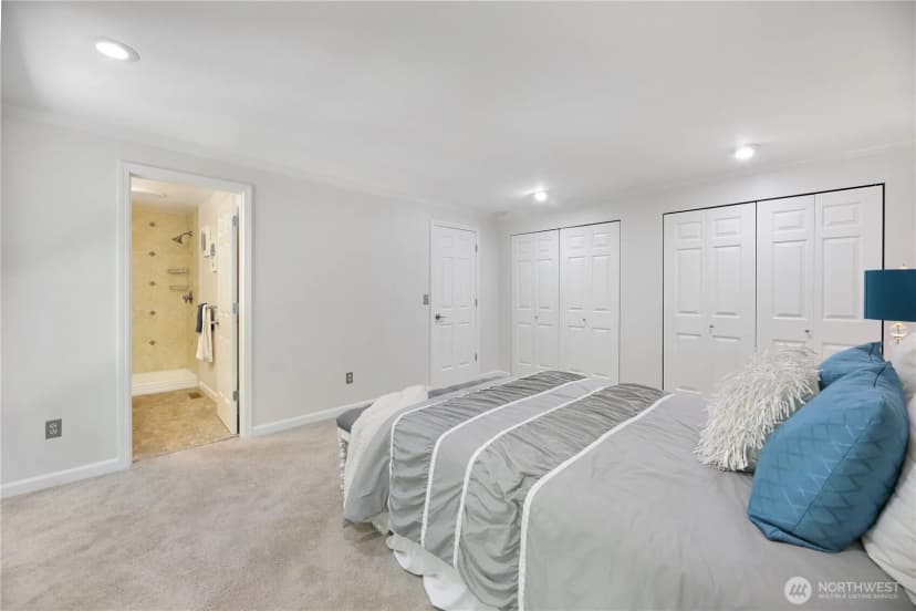 Property photo for 21700 Se 37th Street, Sammamish photo 23