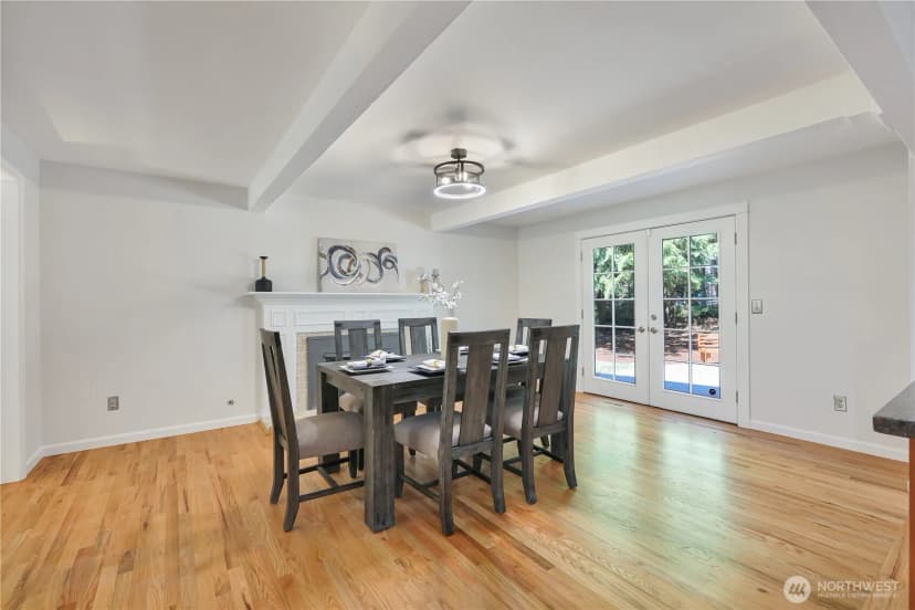 Property photo for 21700 Se 37th Street, Sammamish photo 8
