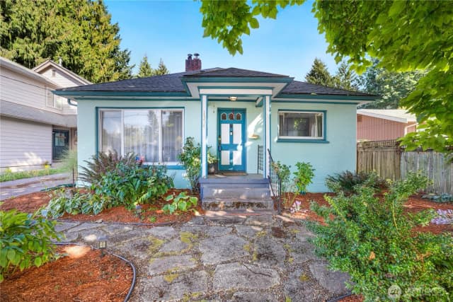 Property photo for 1334 Puget Street Ne, Olympia