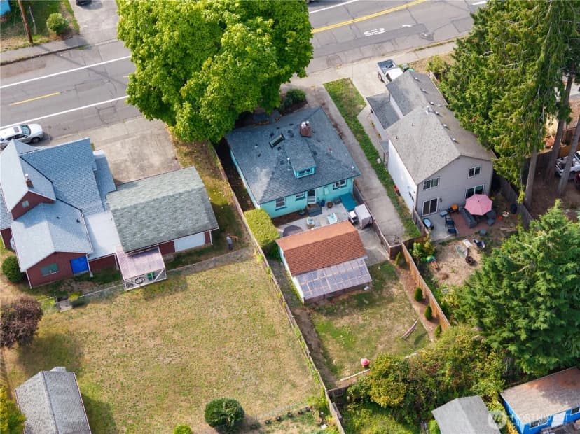 Property photo for 1334 Puget Street Ne, Olympia photo 24