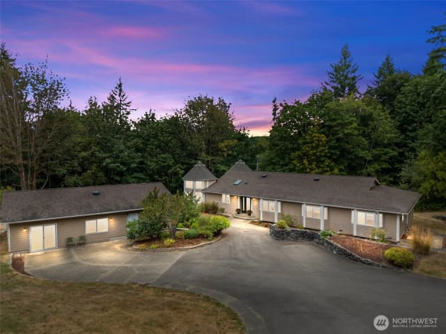 Property photo for 6983 Se Sedgwick Road, Port Orchard
