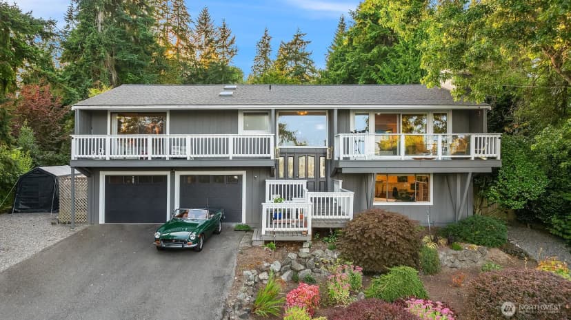 Property photo for 12079 Sunrise Drive Ne, Bainbridge Island photo 27