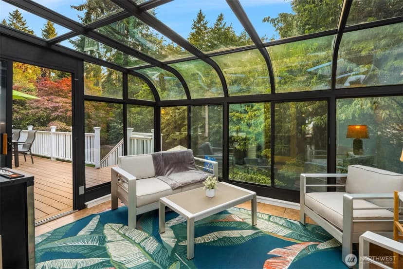 Property photo for 12079 Sunrise Drive Ne, Bainbridge Island photo 16