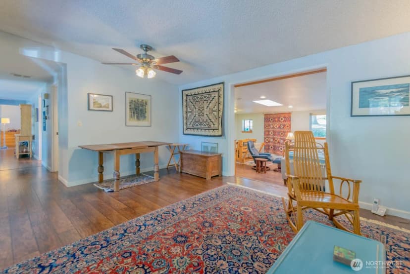Property photo for 18971 Soundview Boulevard Ne, Suquamish photo 6