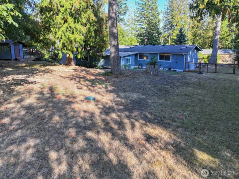 Property photo for 18971 Soundview Boulevard Ne, Suquamish photo 26