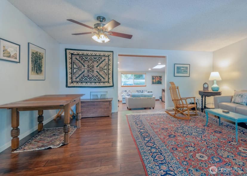 Property photo for 18971 Soundview Boulevard Ne, Suquamish photo 5