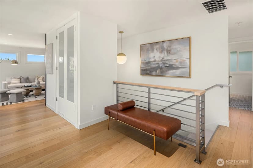 Property photo for 10706 12th Avenue Nw, Seattle photo 11