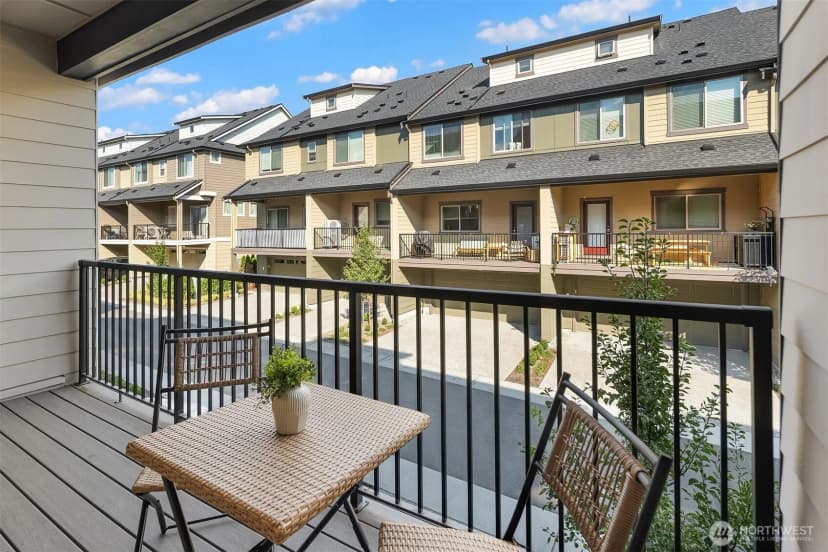 Property photo for 1210 6th Avenue Ne #17.4, Issaquah photo 15