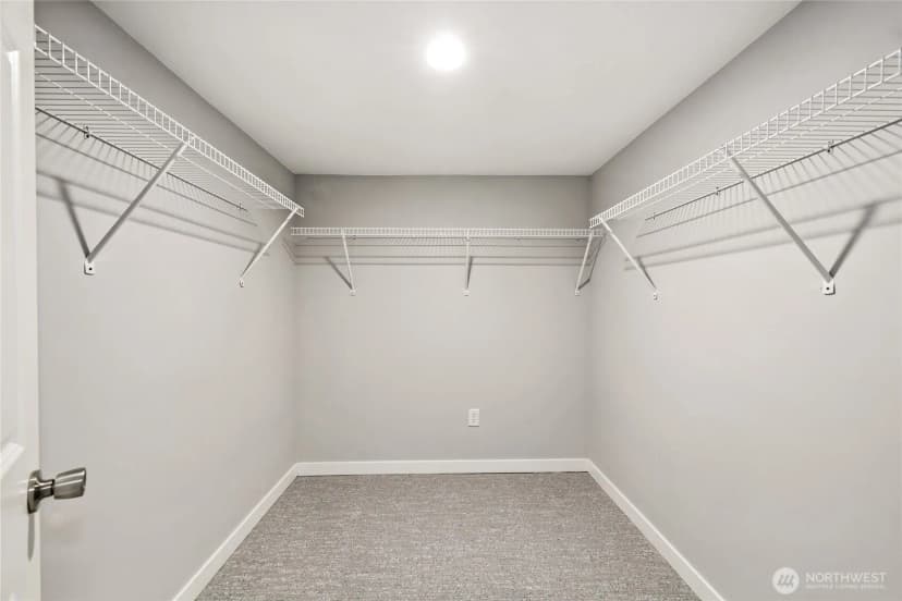 Property photo for 9642 13th Avenue Sw, Seattle photo 15