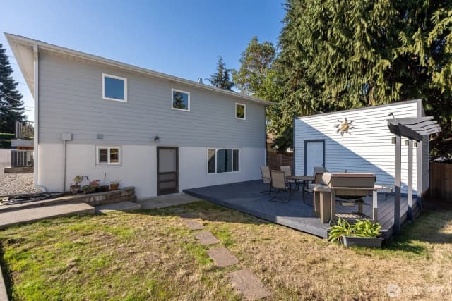 Property photo for 440 Sw 143rd Street, Burien photo 5