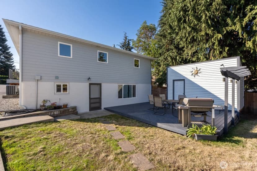 Property photo for 440 Sw 143rd Street, Burien photo 5
