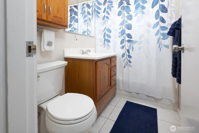 Property photo for 440 Sw 143rd Street, Burien photo 18
