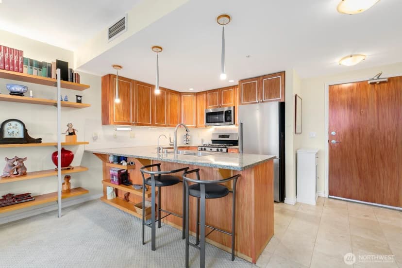 Property photo for 1420 Terry Avenue #1903, Seattle photo 20