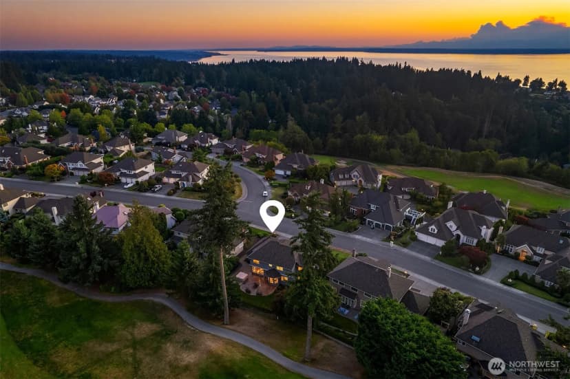 Property photo for 11811 59th Avenue W, Mukilteo photo 39