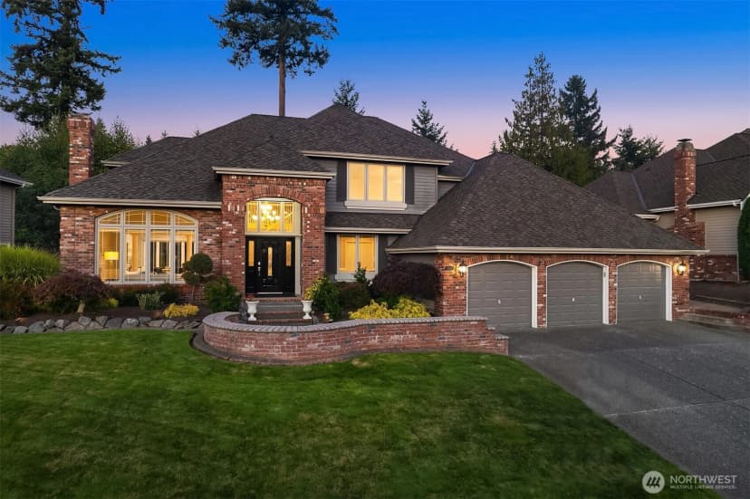 Property photo for 11811 59th Avenue W, Mukilteo photo 2