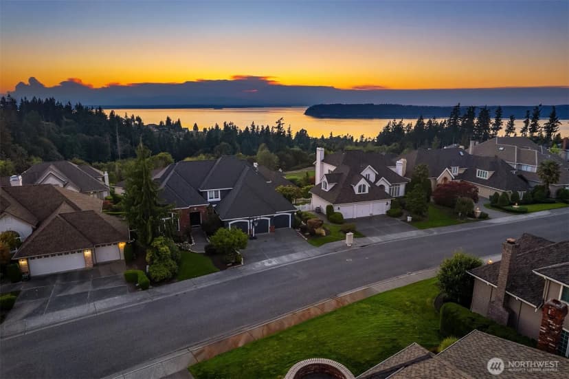 Property photo for 11811 59th Avenue W, Mukilteo photo 37