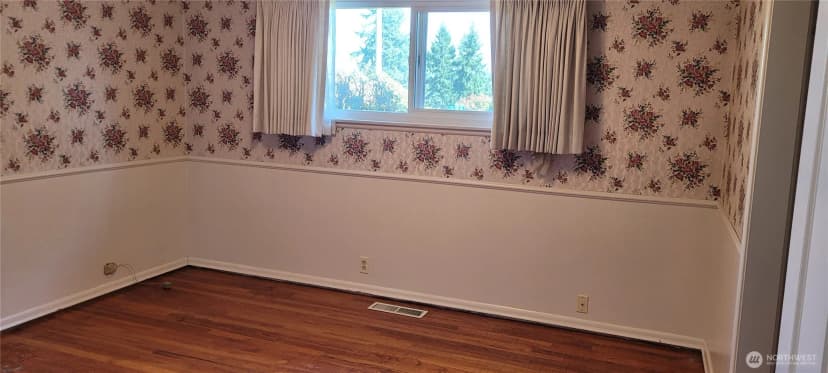 Property photo for 1803 126th Avenue Se, Bellevue photo 12