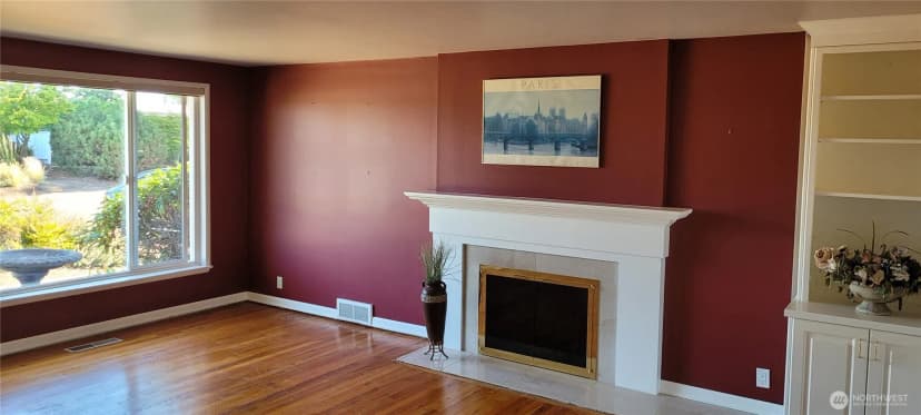 Property photo for 1803 126th Avenue Se, Bellevue photo 3