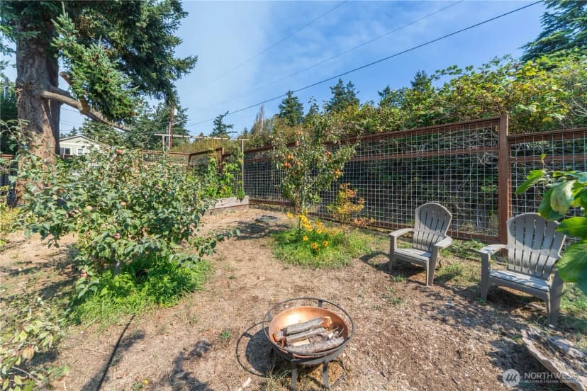 Property photo for 1225 Cherry Street, Port Townsend photo 35