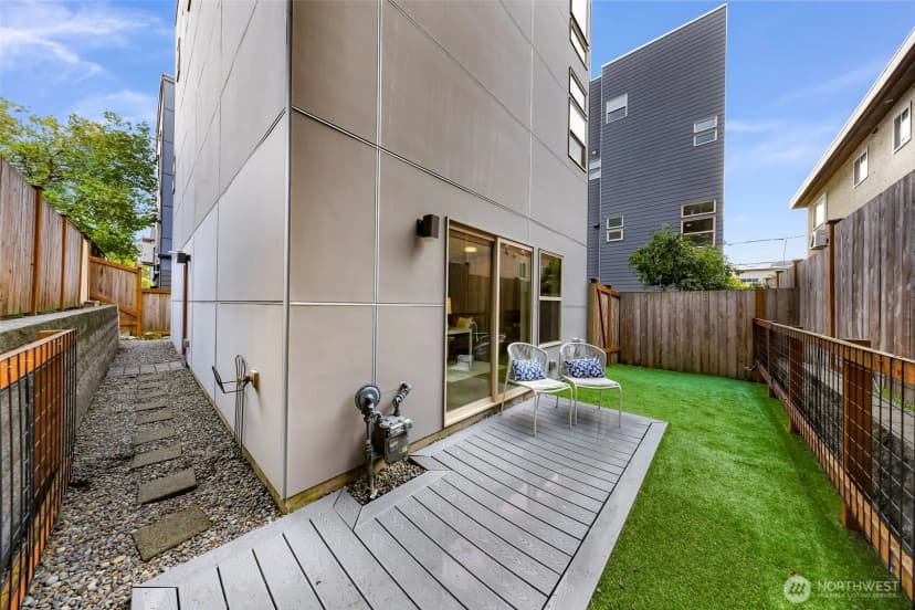 Property photo for 2220 Nw 64th Street, Seattle photo 10