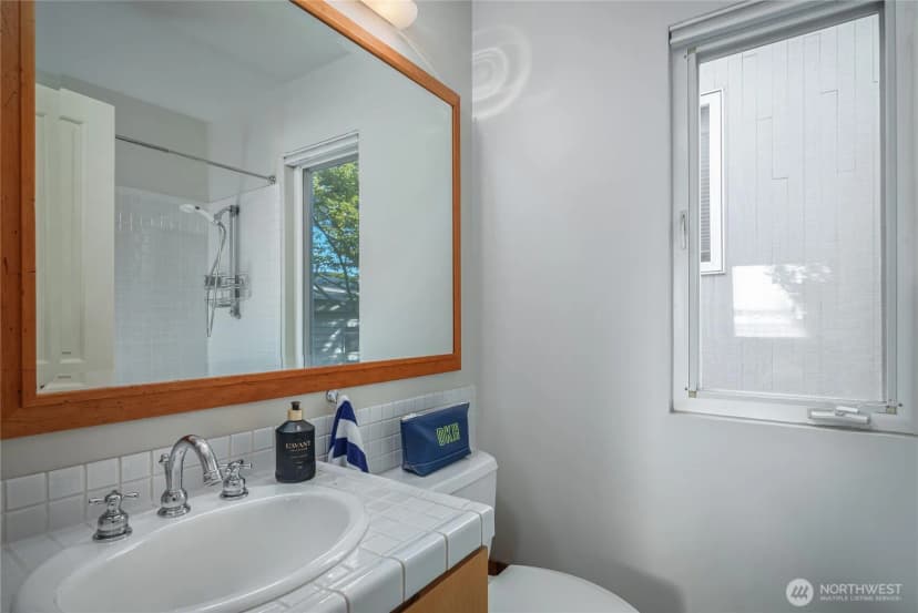 Property photo for 2345 43rd Avenue E, Seattle photo 25
