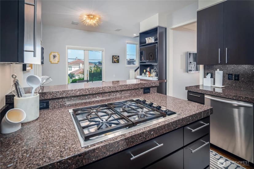 Property photo for 2345 43rd Avenue E, Seattle photo 12