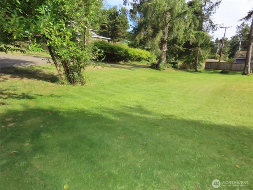 Property photo for 167 E Woodhill Avenue, Westport photo 16