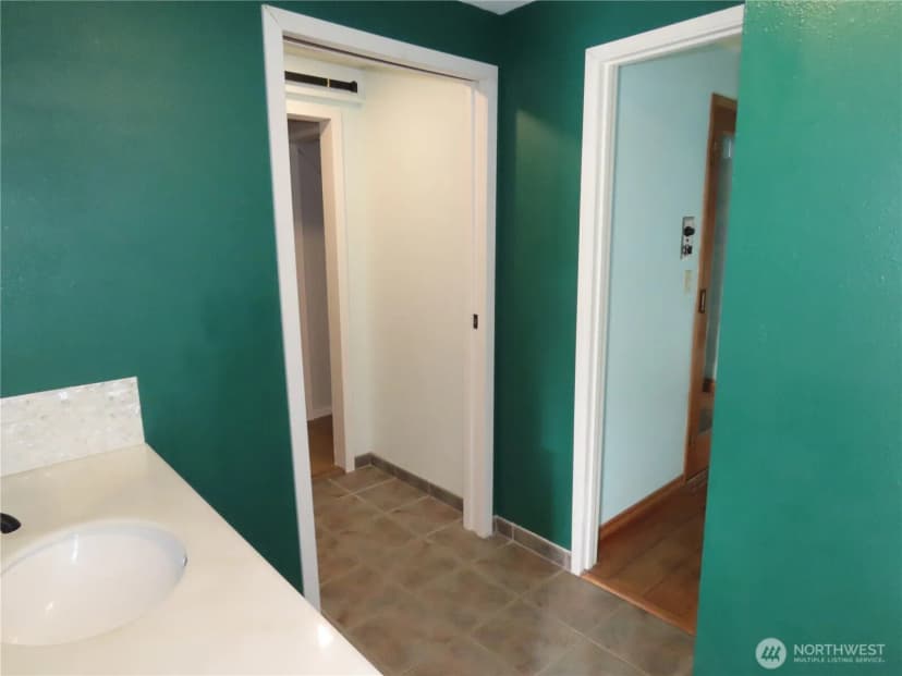 Property photo for 167 E Woodhill Avenue, Westport photo 37