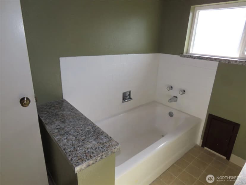 Property photo for 167 E Woodhill Avenue, Westport photo 32