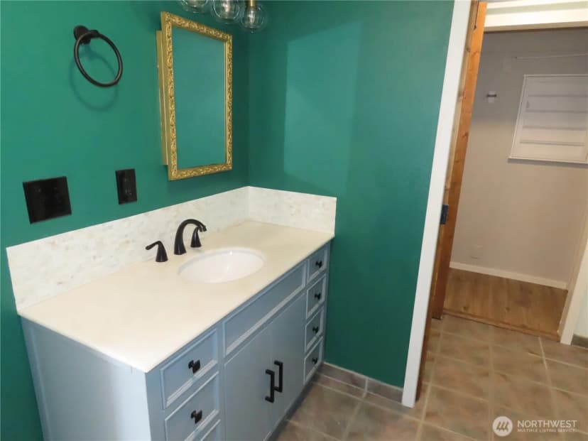 Property photo for 167 E Woodhill Avenue, Westport photo 36