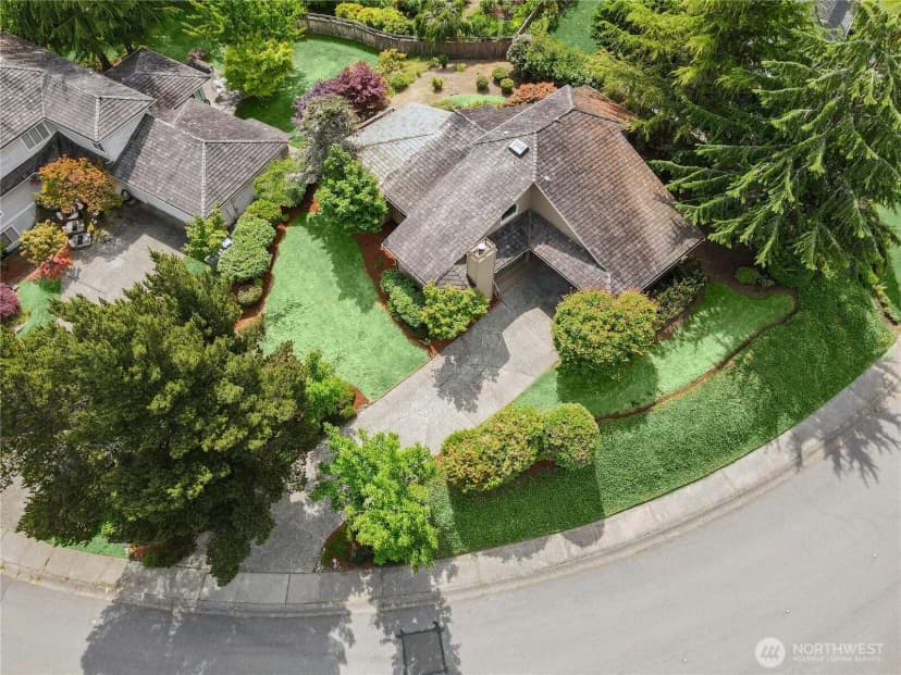 Property photo for 16901 Se 45th Street, Bellevue photo 29