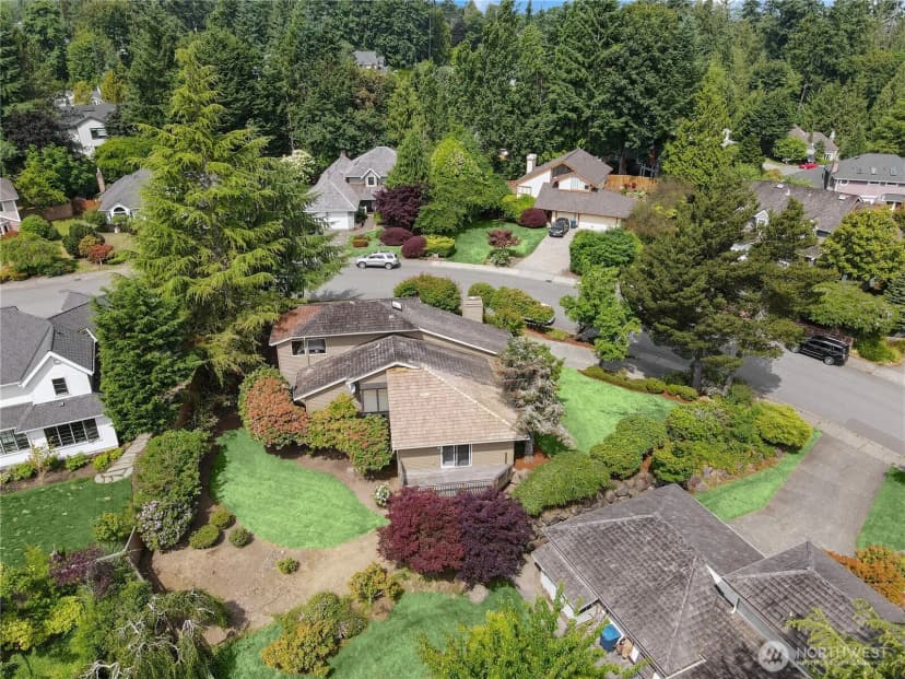 Property photo for 16901 Se 45th Street, Bellevue photo 28