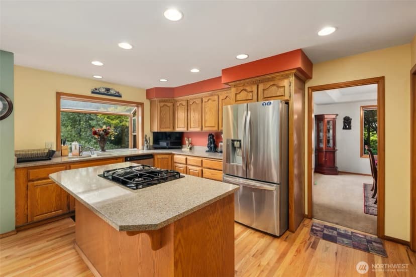 Property photo for 23812 Se 253rd Place, Maple Valley photo 15
