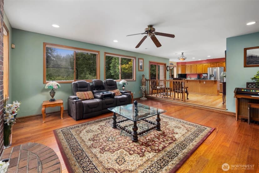 Property photo for 23812 Se 253rd Place, Maple Valley photo 21