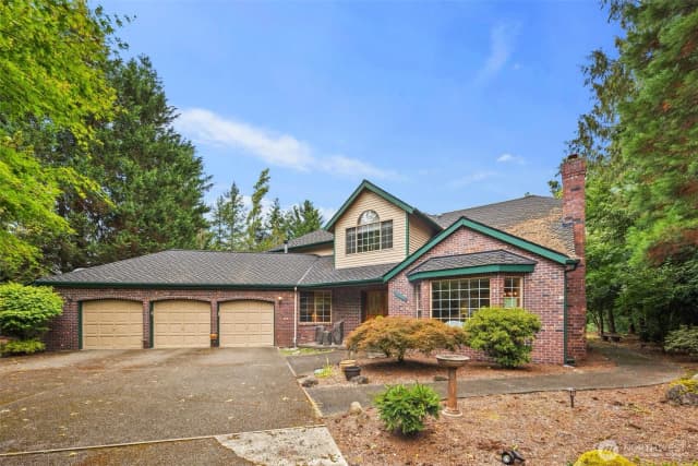 Property photo for 23812 Se 253rd Place, Maple Valley photo 2