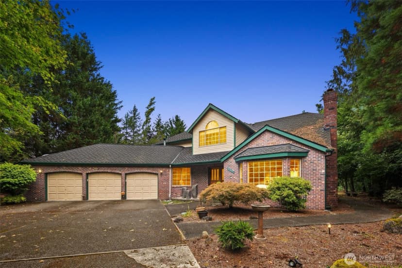 Property photo for 23812 Se 253rd Place, Maple Valley