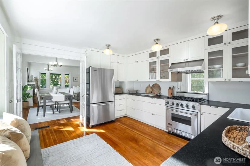 Property photo for 7332 23rd Avenue Nw, Seattle photo 10