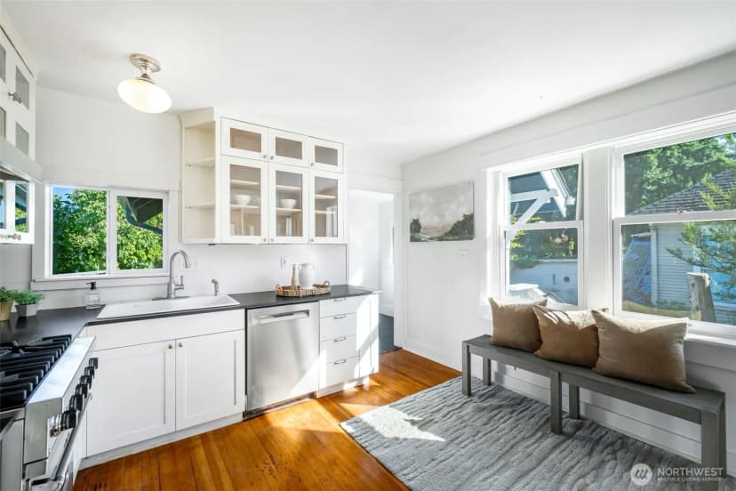 Property photo for 7332 23rd Avenue Nw, Seattle photo 9