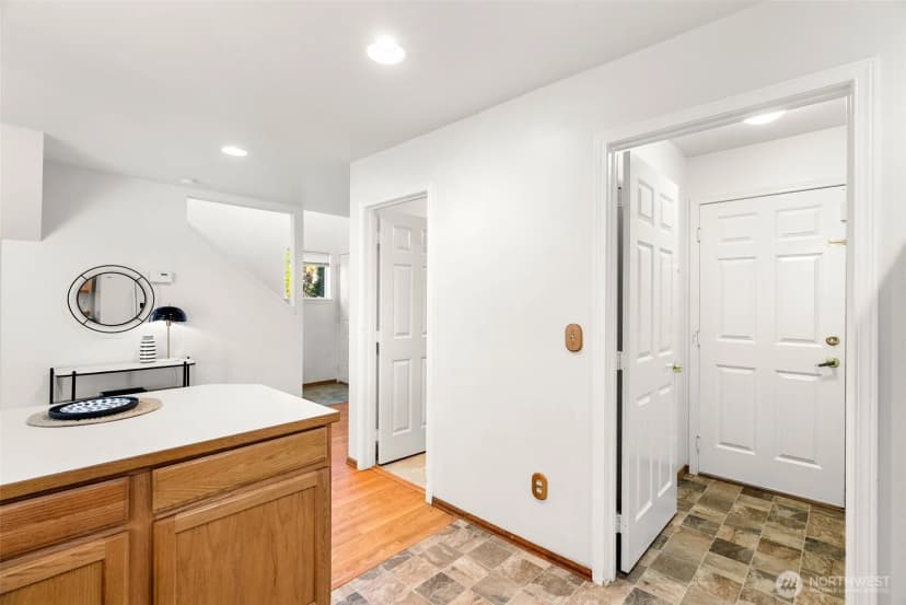 Property photo for 11051 Pansy Place Nw, Silverdale photo 15
