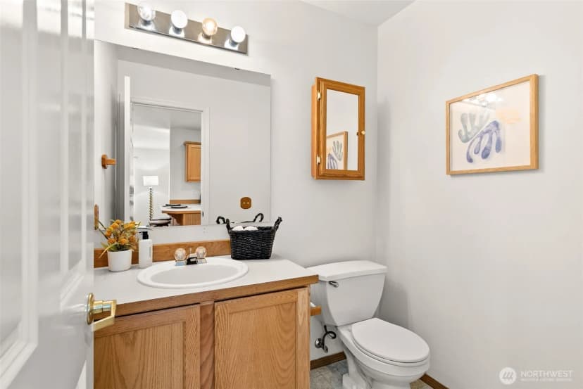 Property photo for 11051 Pansy Place Nw, Silverdale photo 16