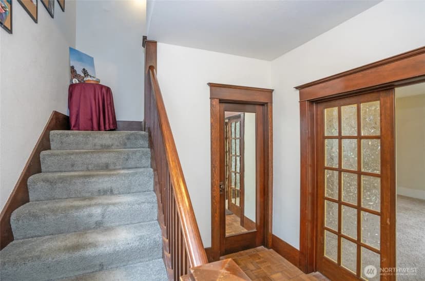 Property photo for 621 N Pine Street, Tacoma photo 23