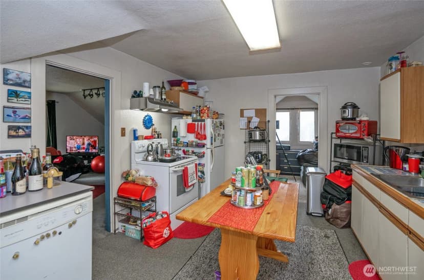 Property photo for 621 N Pine Street, Tacoma photo 26