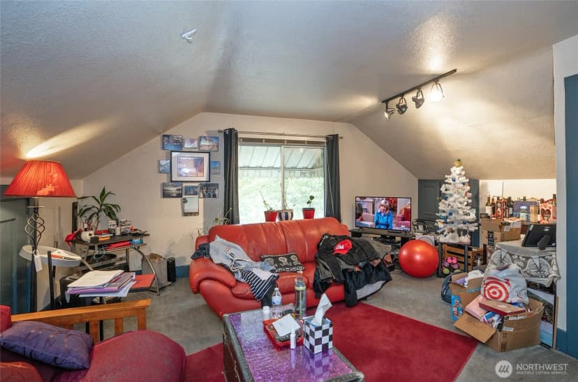 Property photo for 621 N Pine Street, Tacoma photo 25