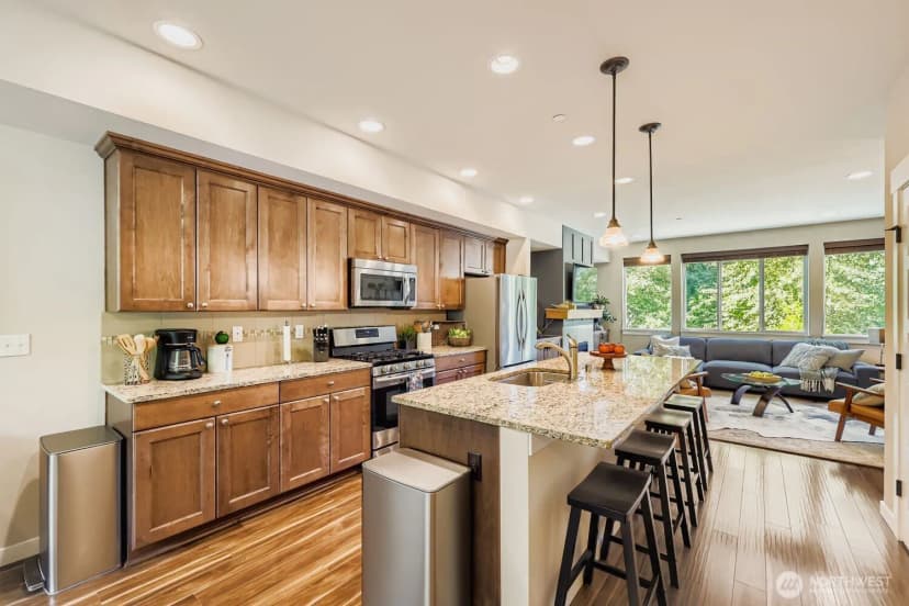 Property photo for 16212 48th Avenue W #6, Edmonds photo 8