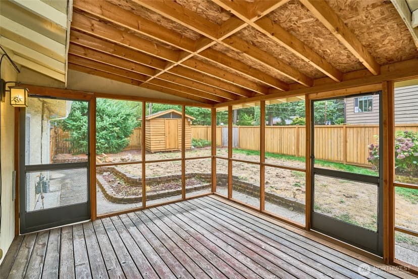 Property photo for 26225 Woodland Way S, Kent photo 22