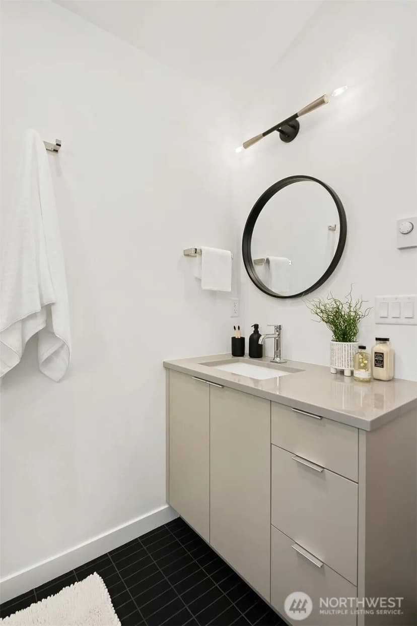 Property photo for 6730 Alonzo Avenue Nw #b, Seattle photo 10