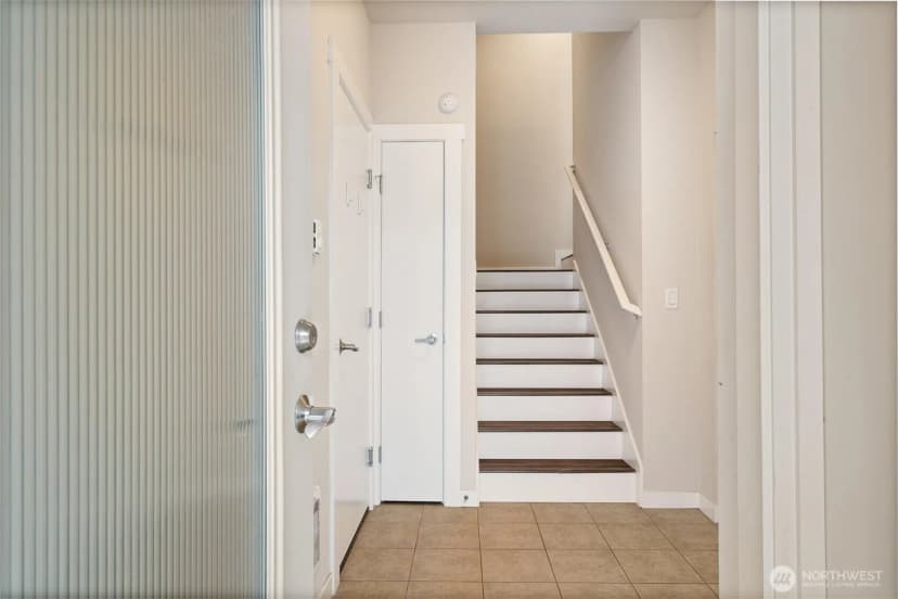 Property photo for 2376 Court G, Tacoma photo 3