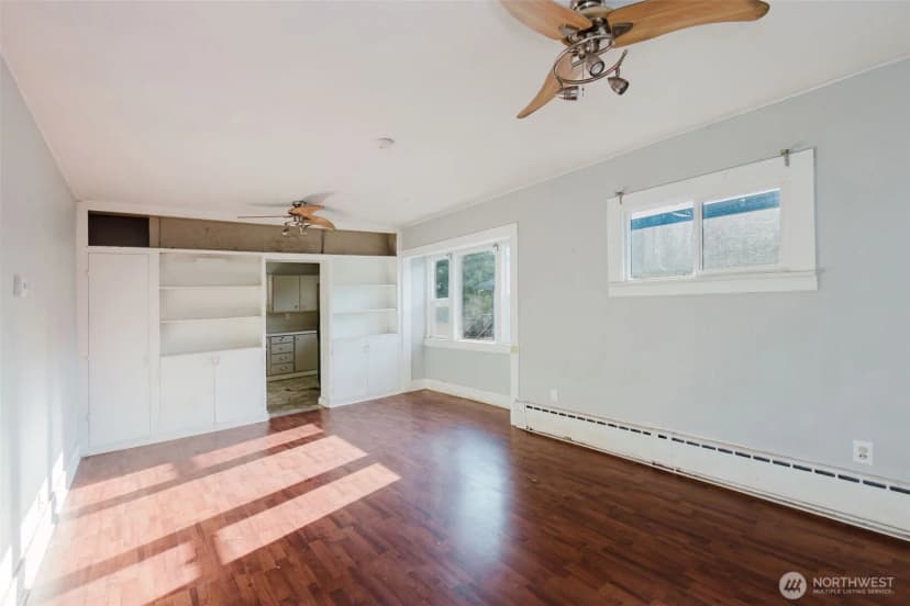 Property photo for 1515 9th Street, Bremerton photo 3